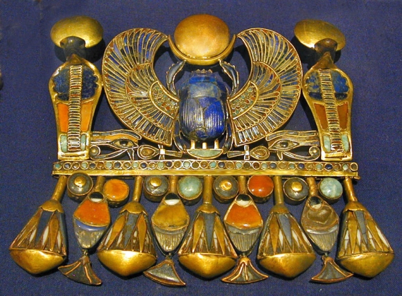 Scarab pectoral belonging to Tutankhamun Wikipedia